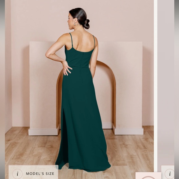 Revelry - Skye Chiffon Dress - Classic Emerald - Picture 2 of 8